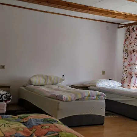 홈스테이 U Anny 볼레스와비에츠